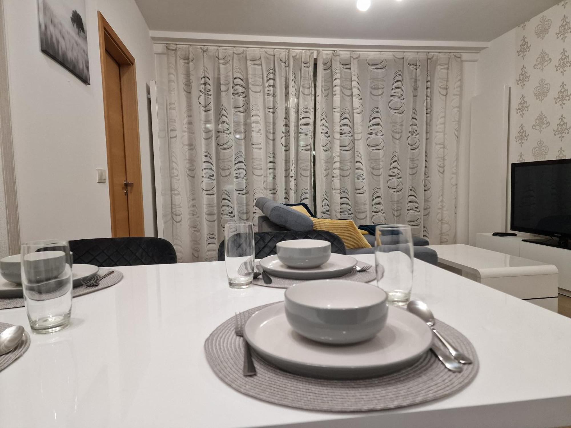 Stylish Panorama City Family Suite Bratislava Eksteriør bilde